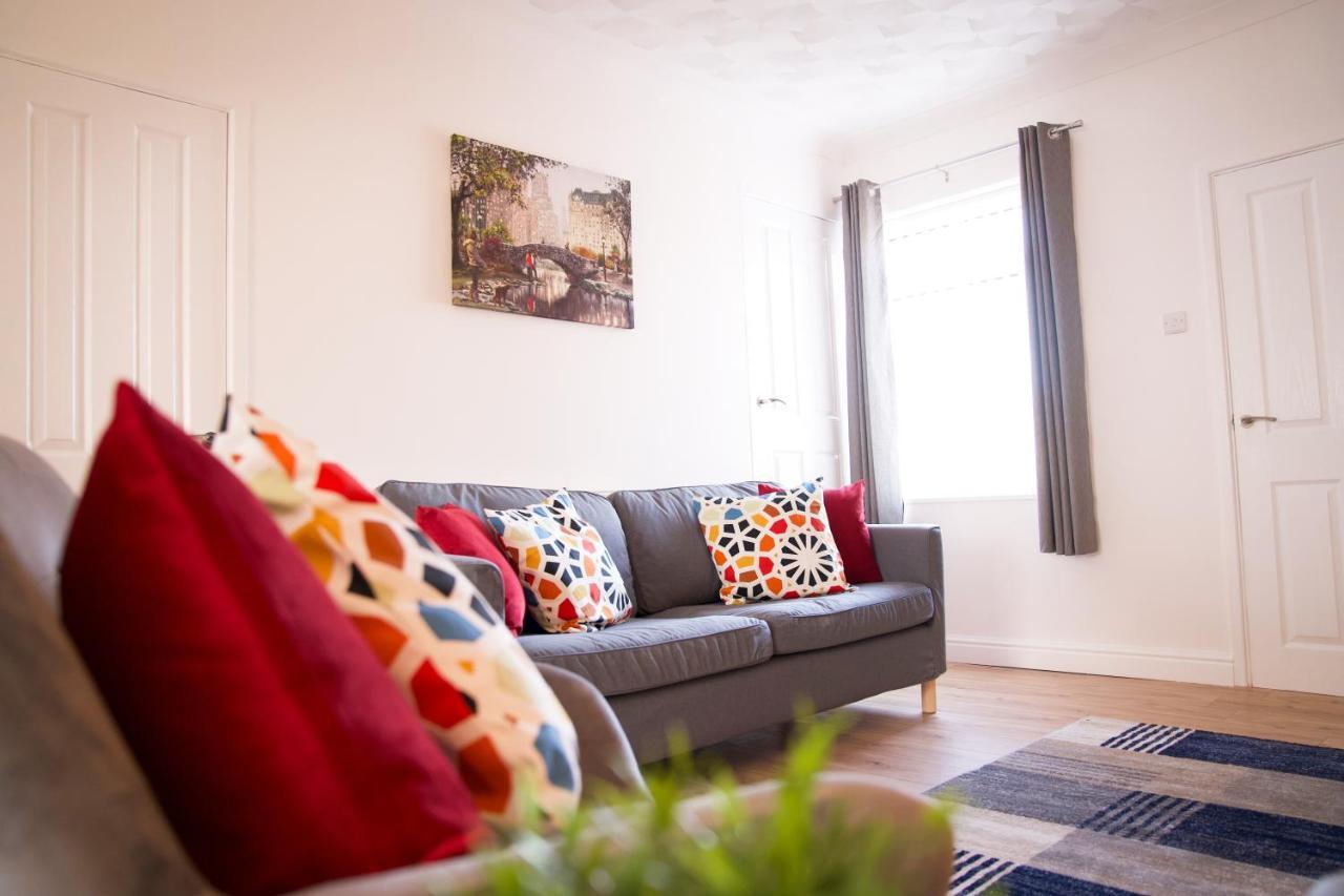 דירות דונקסטר 3Br-St Johns Hse-Free Parking-Workers-Kitchen-Wifi-Dog Friendly מראה חיצוני תמונה