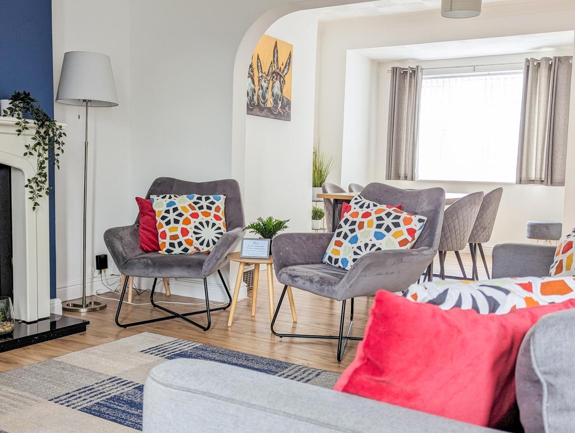 דירות דונקסטר 3Br-St Johns Hse-Free Parking-Workers-Kitchen-Wifi-Dog Friendly מראה חיצוני תמונה