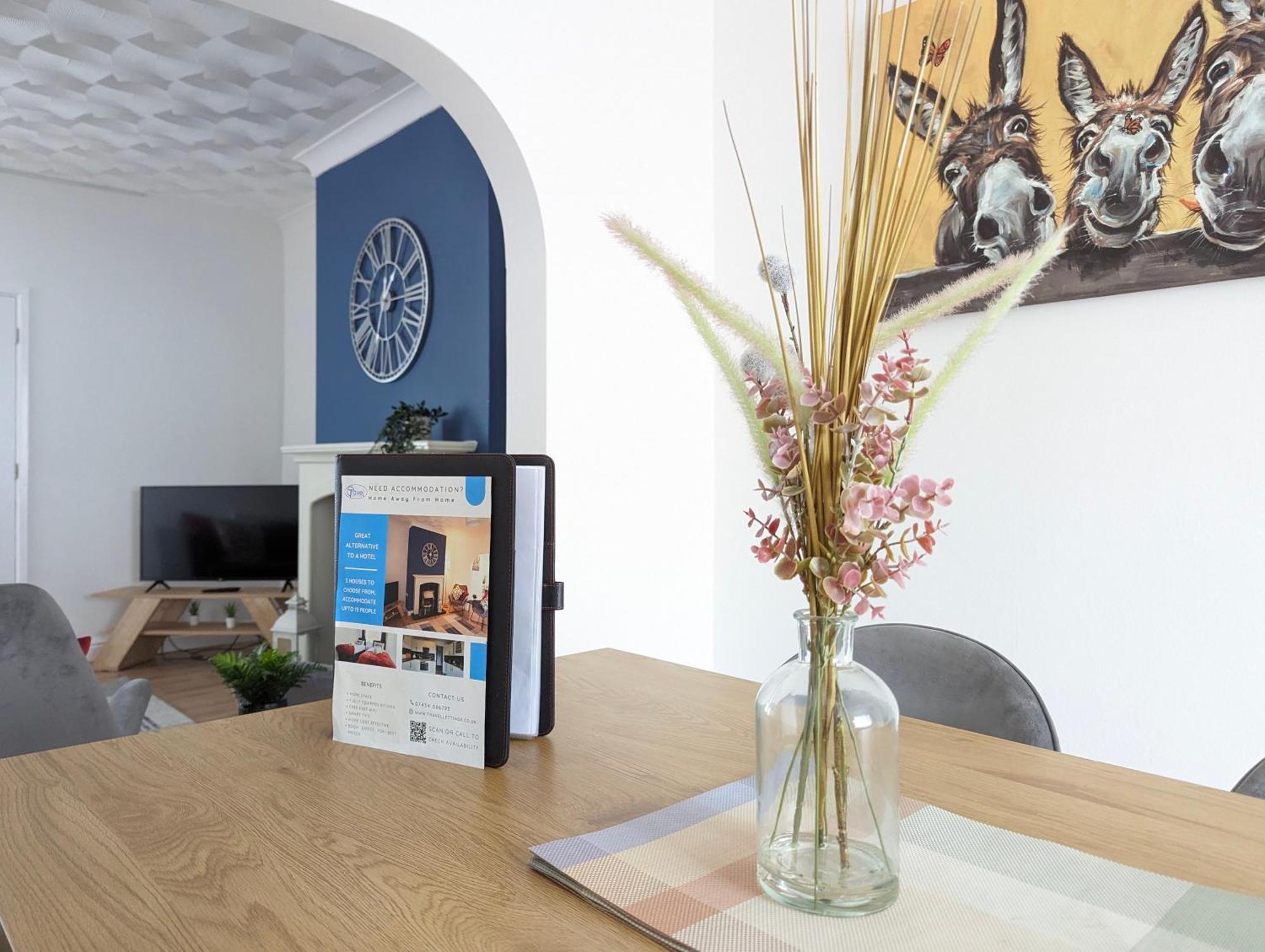 דירות דונקסטר 3Br-St Johns Hse-Free Parking-Workers-Kitchen-Wifi-Dog Friendly מראה חיצוני תמונה