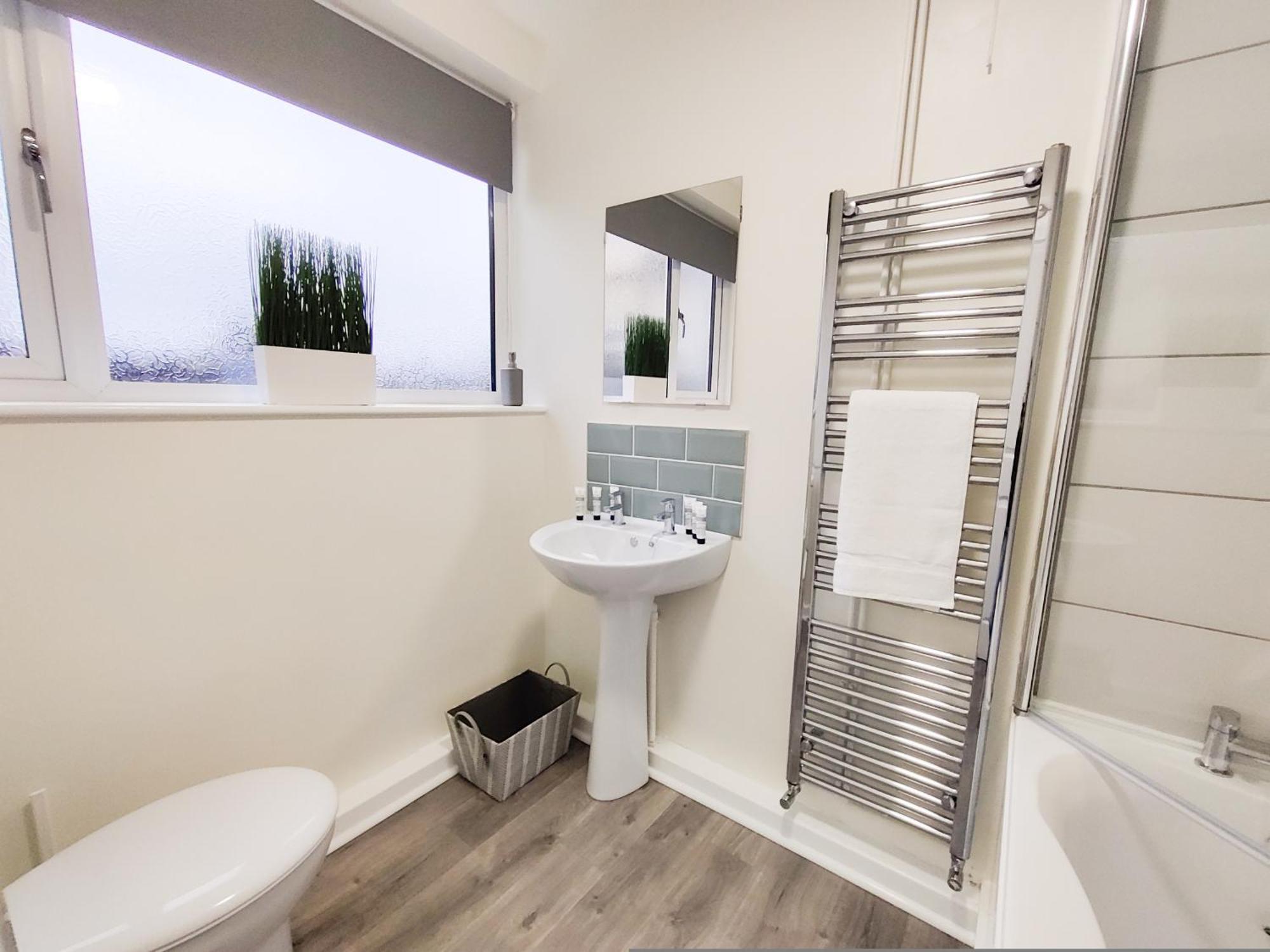 דירות דונקסטר 3Br-St Johns Hse-Free Parking-Workers-Kitchen-Wifi-Dog Friendly מראה חיצוני תמונה